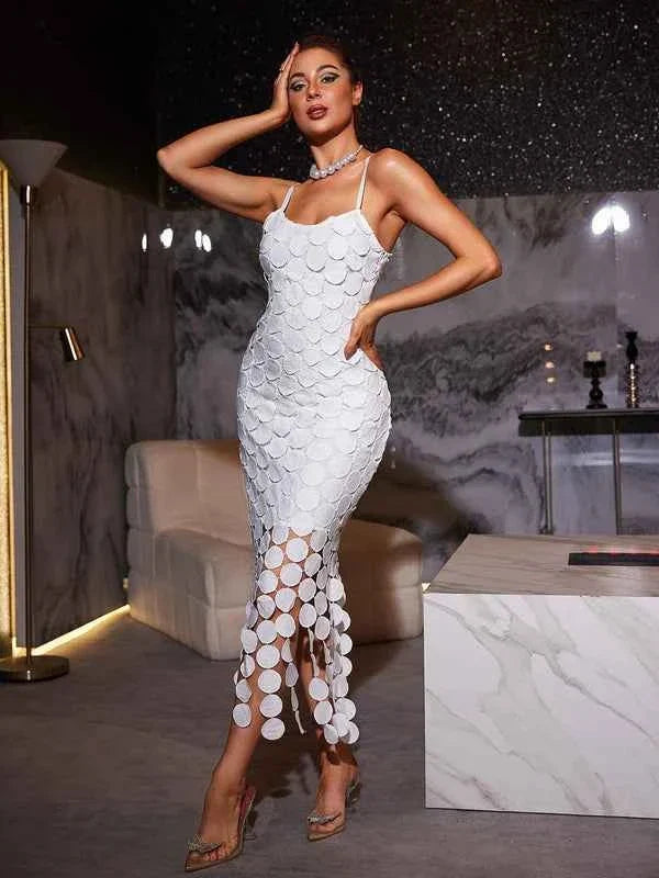 Vestido de Festa Midi de Malha com Aplicação de Paetês Vazados – Olinira