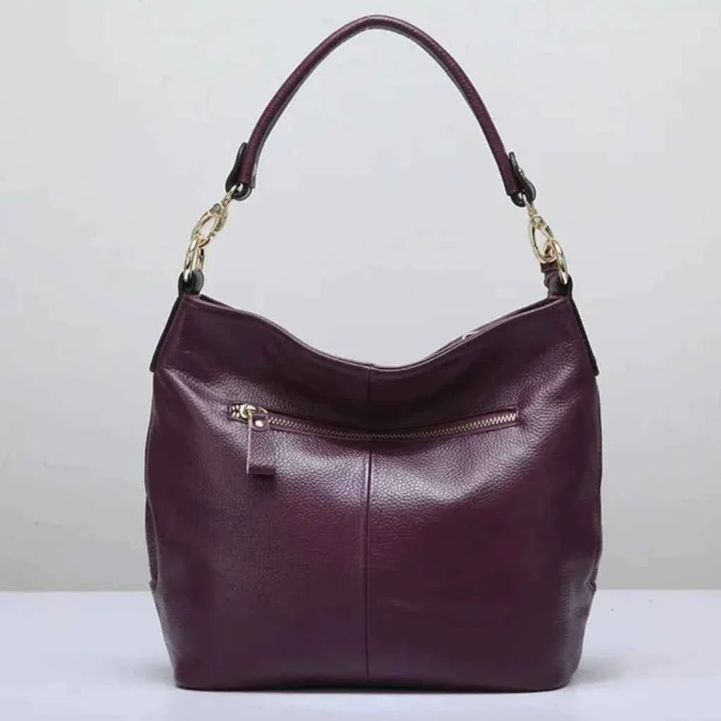 Bolsa Hobo Feminina de Couro PU Granulado com Pingente Dourado – Lualia
