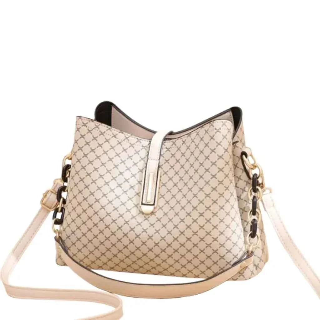 Bolsa Tote Feminina Estruturada de Couro Granulado com Alças Arquitetônicas de Metal – Nelilia