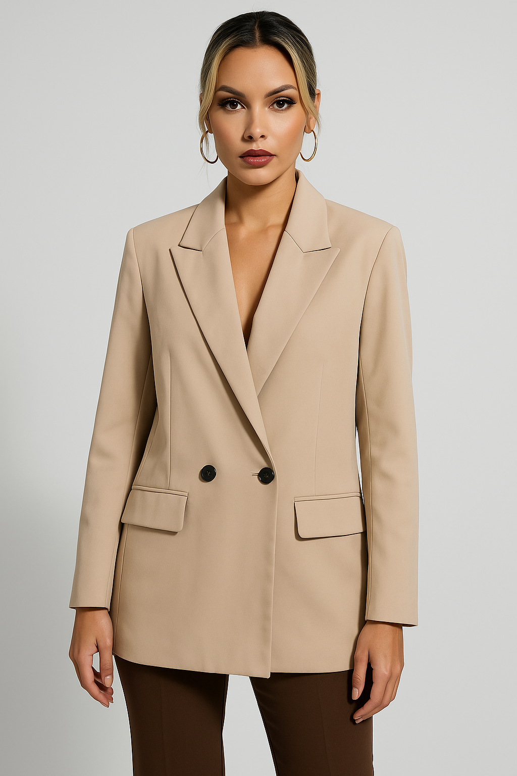 Blazer Feminino Alongado de Alfaiataria Transpassado – Lianara