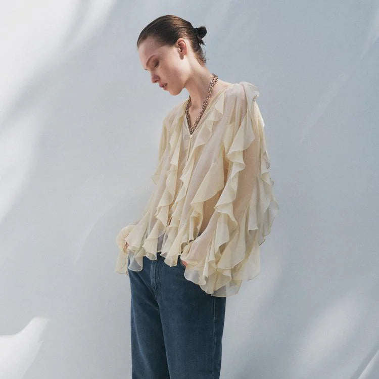 Blusa de Chiffon com Babados Volumosos e Manga Bufante – Yalilia