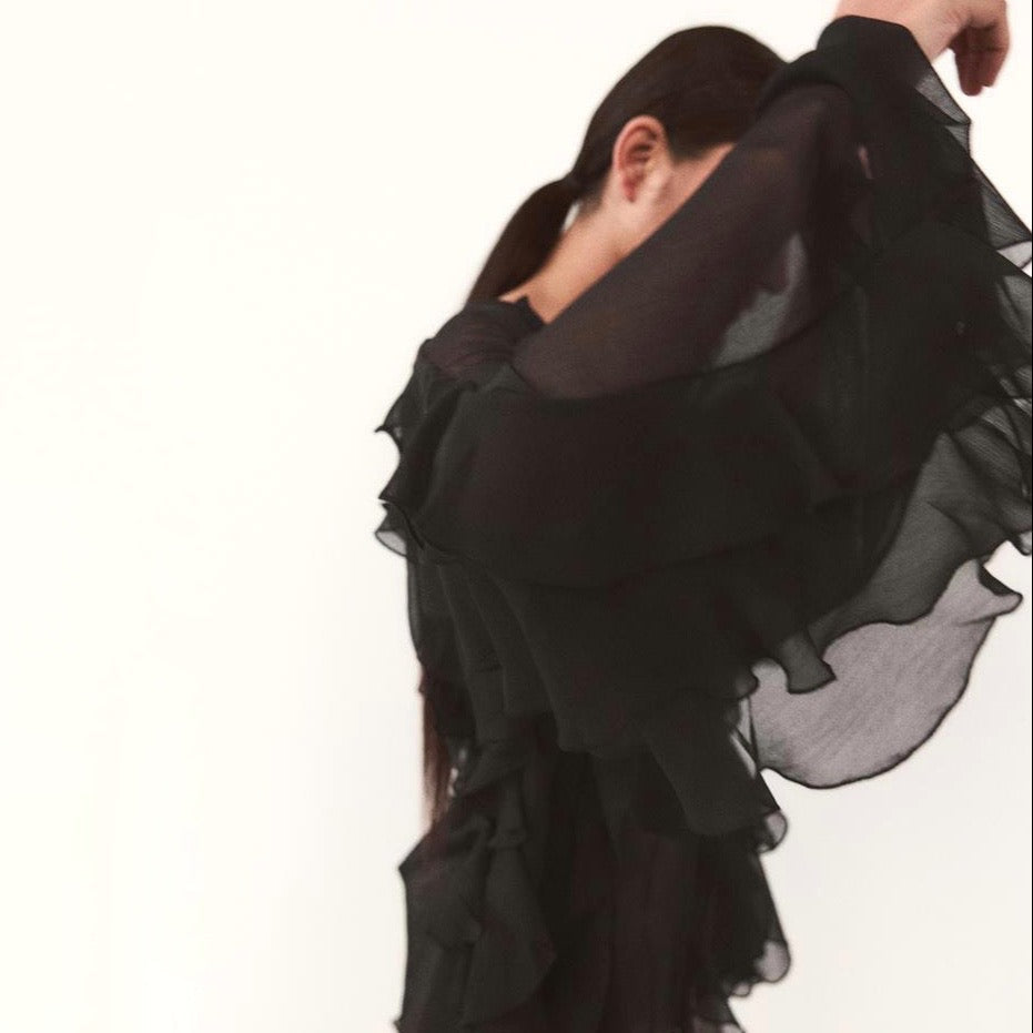 Blusa de Chiffon com Babados Volumosos e Manga Bufante – Yalilia