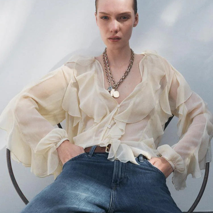 Blusa de Chiffon com Babados Volumosos e Manga Bufante – Yalilia