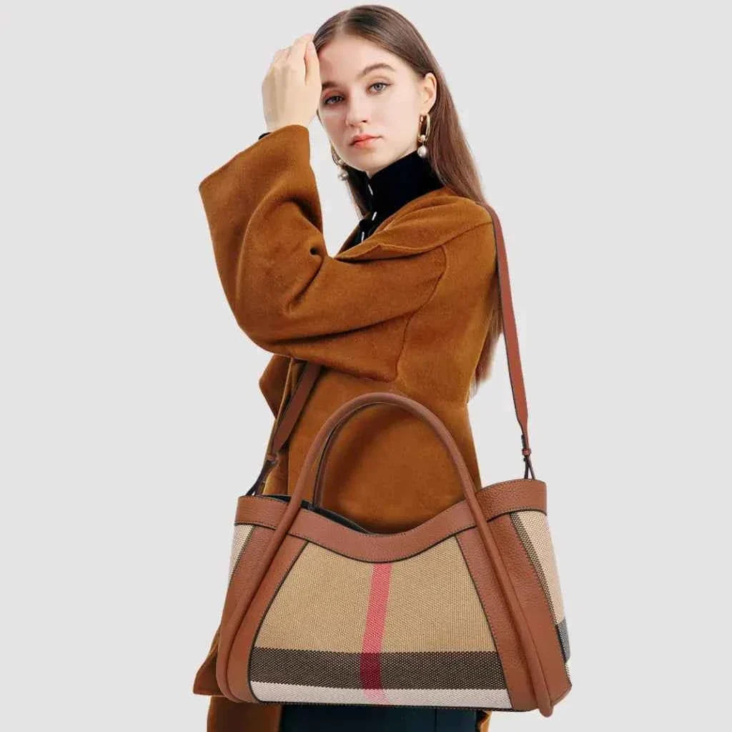 Bolsa Hobo de Luxo Estruturada em Couro e Tecido com Alça Dupla – Galalia
