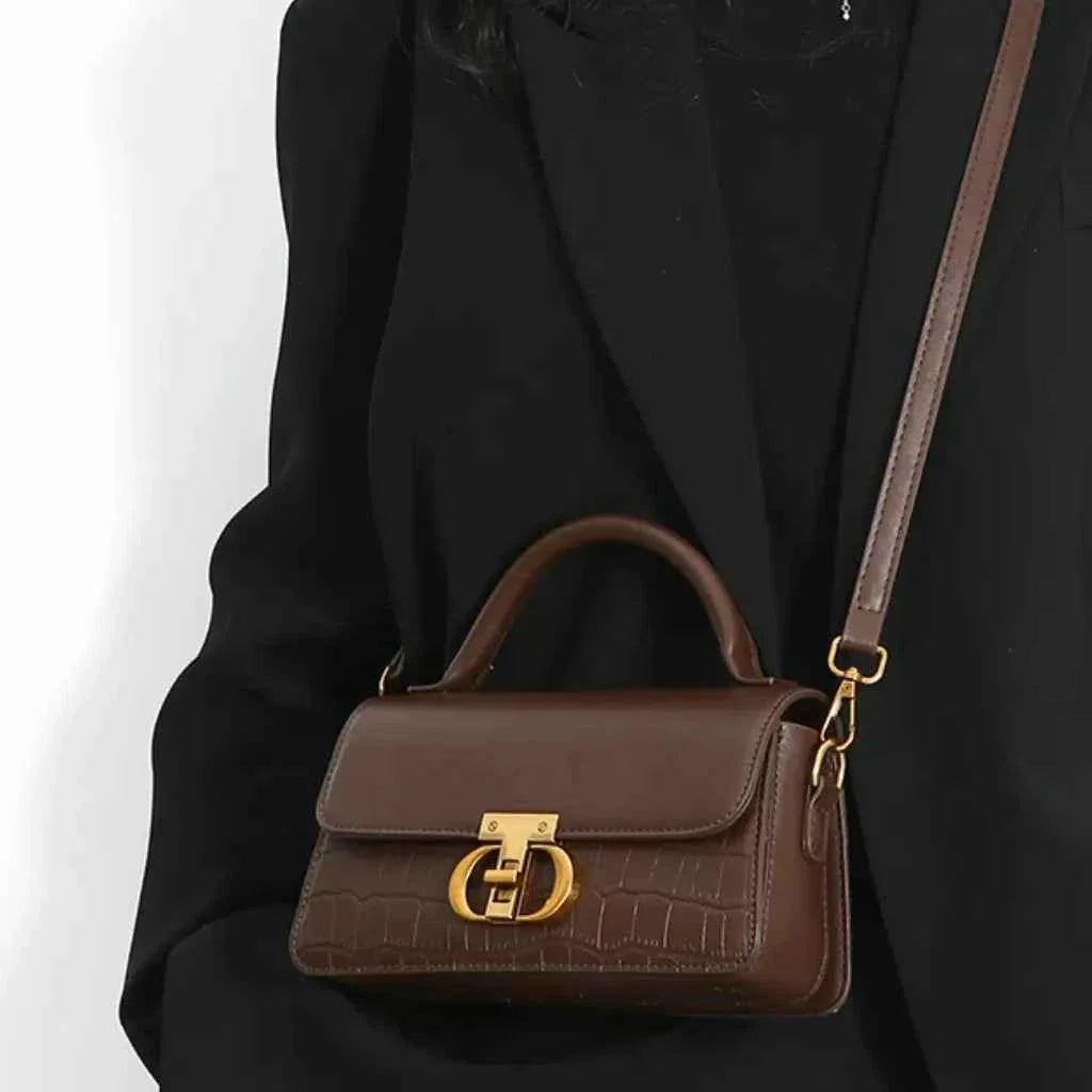 Bolsa Estruturada Feminina de Couro PU com Alça de Mão e Fecho Dourado – Oralina