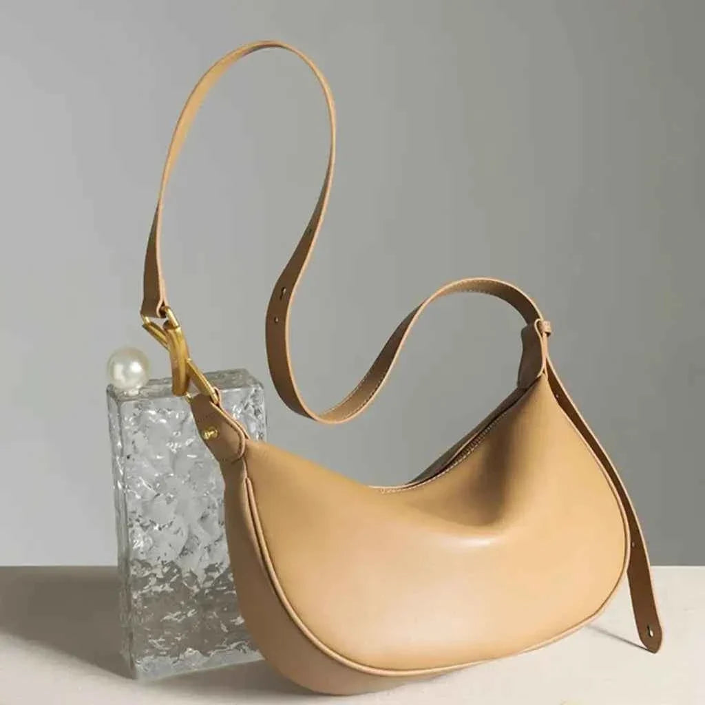 Bolsa de Ombro Feminina de Couro PU com Design Meia Lua Minimalista – Viralina