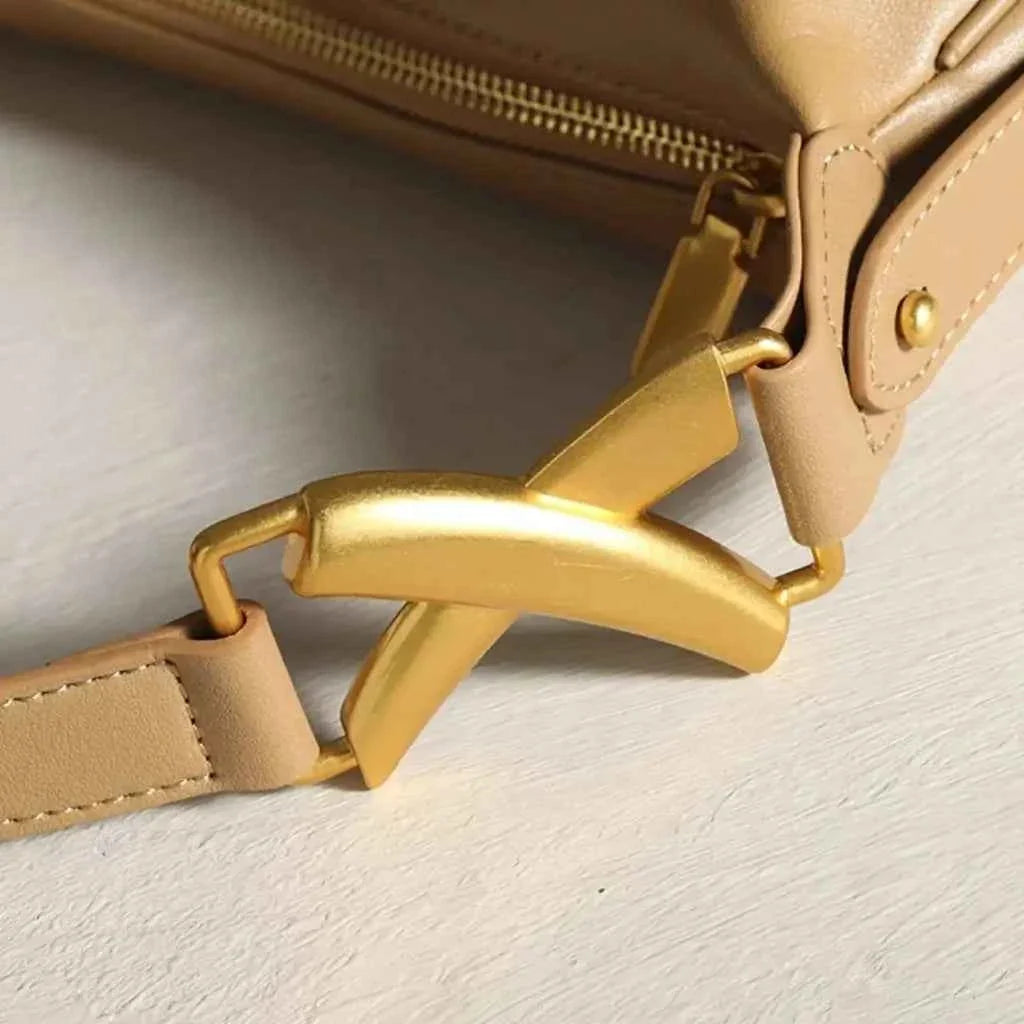 Bolsa de Ombro Feminina de Couro PU com Design Meia Lua Minimalista – Viralina
