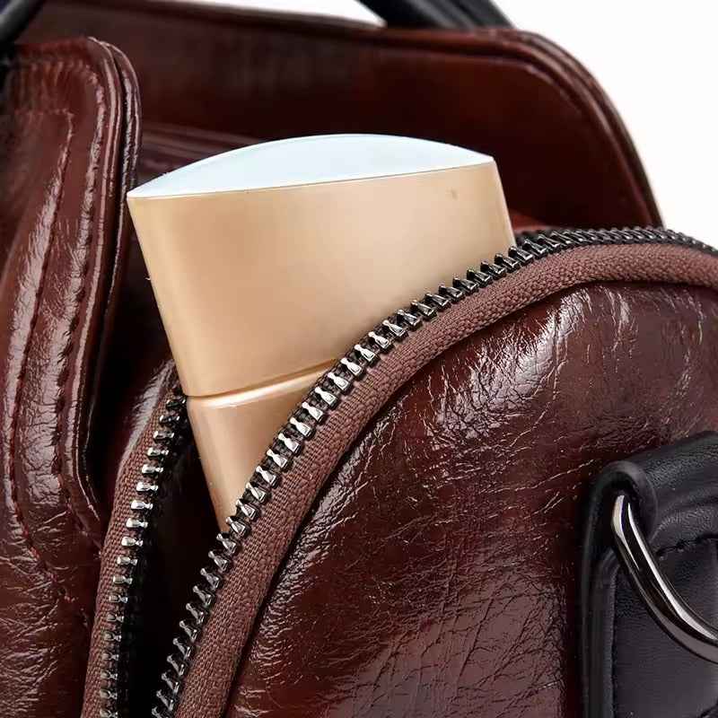 Bolsa Feminina Estruturada de Couro PU com Efeito Polido e Alça Transversal – Avalia
