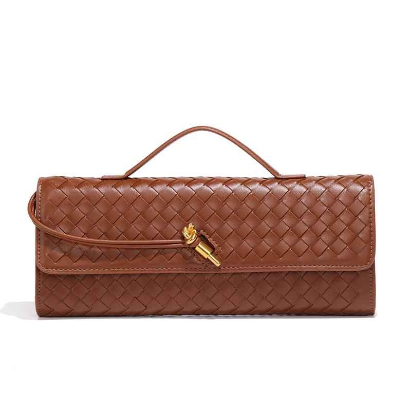 Bolsa Clutch de Luxo Feminina em Couro Trançado com Alça de Mão – Lialia