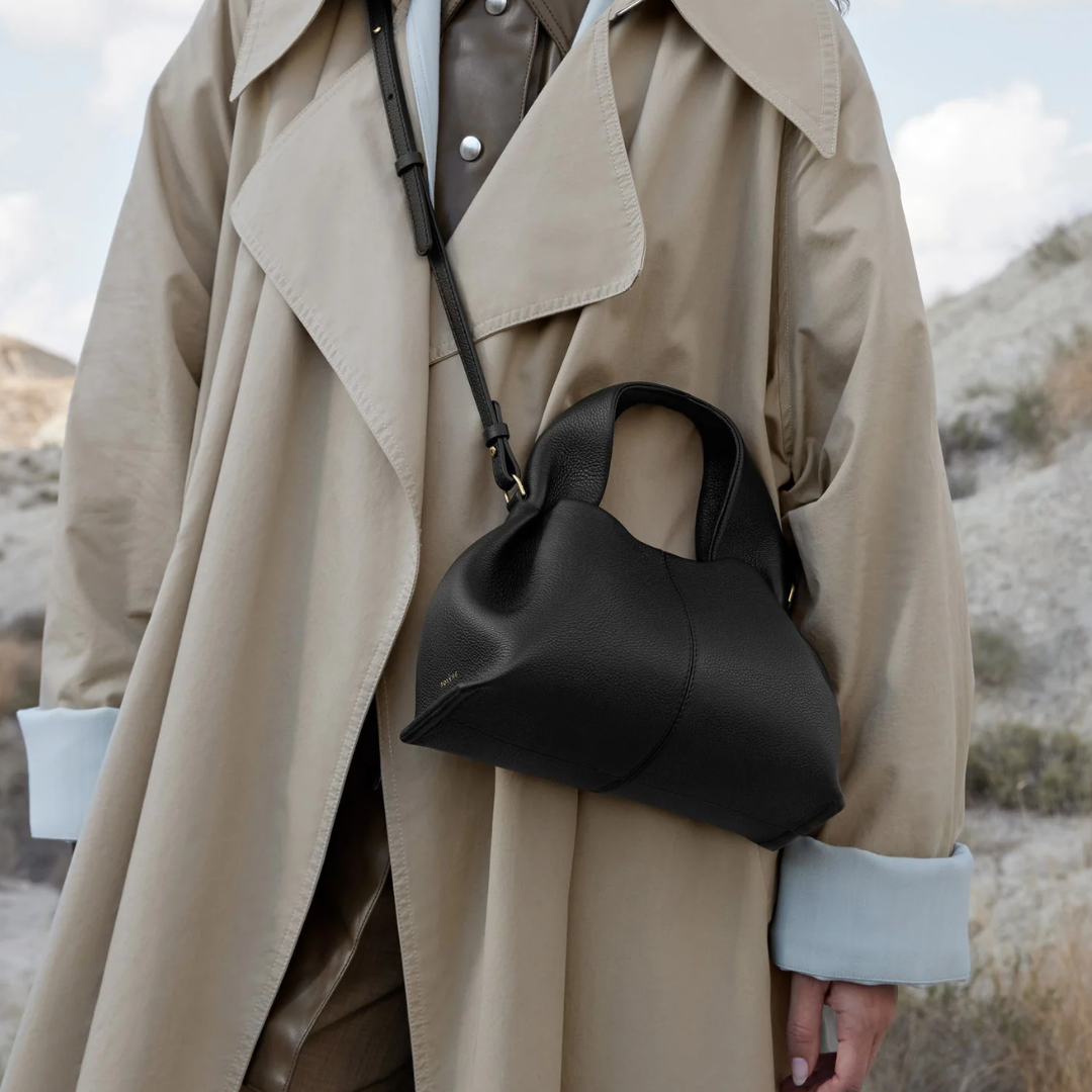 Bolsa de Luxo Feminina em Couro Legítimo Estruturado com Alça de Ombro – Lelilia