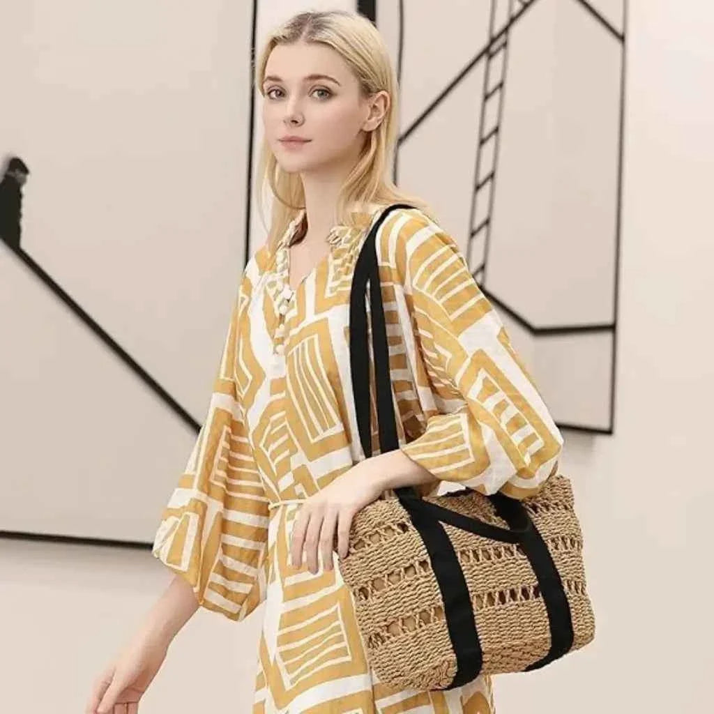 Bolsa Tote Feminina de Palha com Alça de Ombro em Tecido – Nelilina