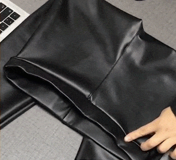 Calça Legging Feminina Efeito Couro com Interior Flanelado e Cintura Alta – Liralina