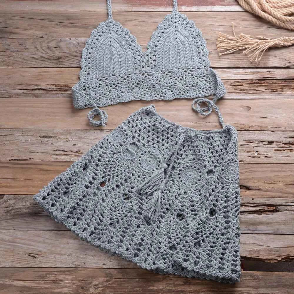 Conjunto Feminino de Crochê com Top Frente Única e Minissaia de Cintura Alta – Novalia