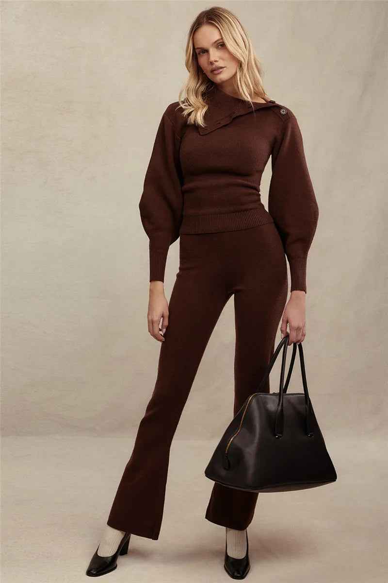 Conjunto Feminino de Tricô com Gola Assimétrica e Calça Flare – Celirina