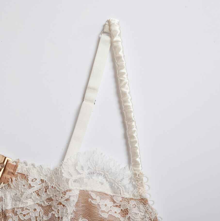 Top Cropped de Renda Floral com Barbatanas Estruturadas – Luma