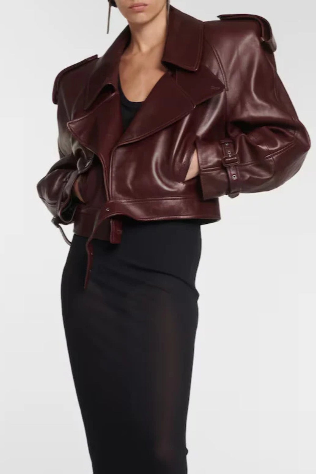 Jaqueta de Couro Feminina Cropped Estilo Biker com Cinto – Priscila