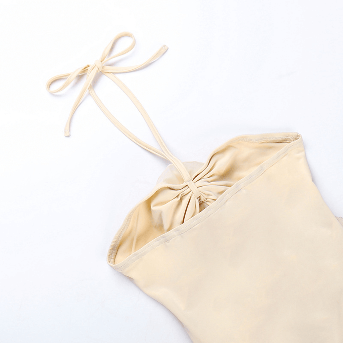 Maiô Off White com Recortes e Flores 3D – Calirisa