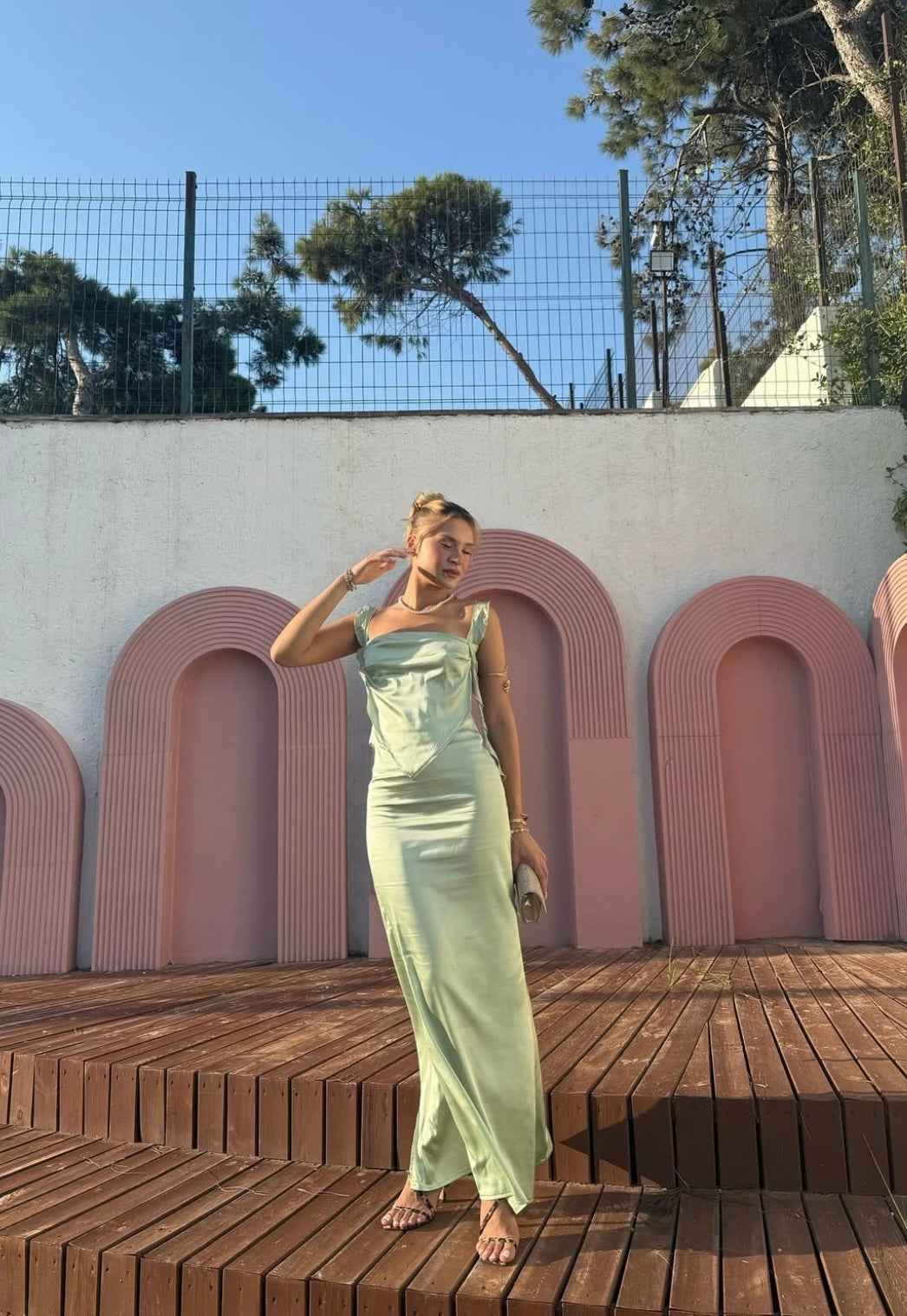 Vestido Longo Verde Menta de Festa com Alças em Amarração e Decote Coração Feminino – Pilar