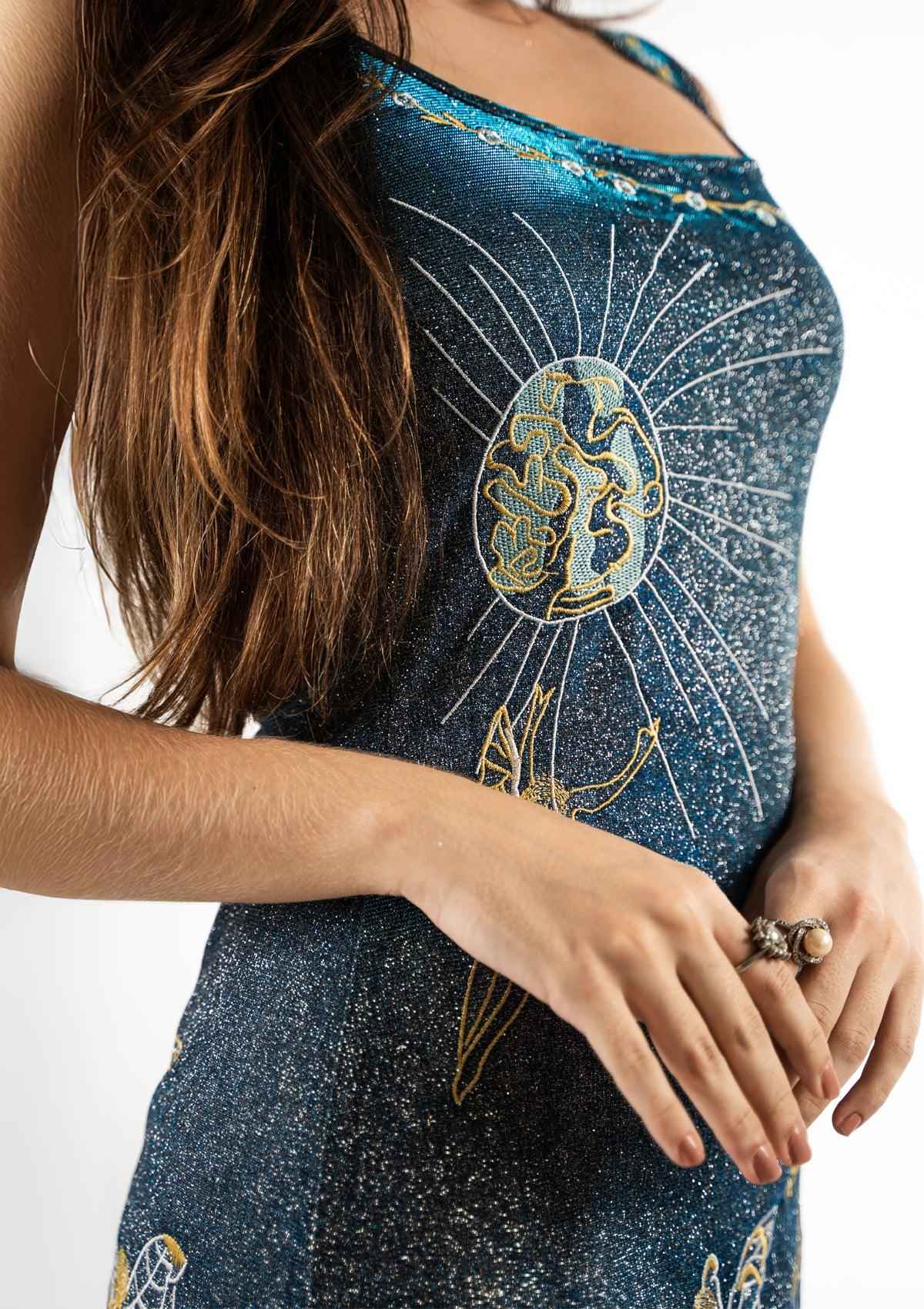 Vestido Feminino Curto Com Bordado e Fenda – Brinora