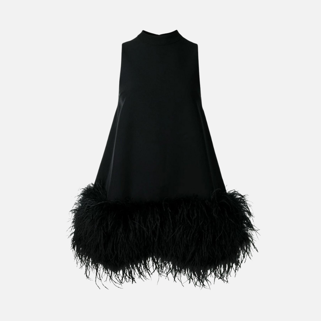 Vestido Curto de Festa Preto com Gola Alta e Barra em Plumas – Milanora