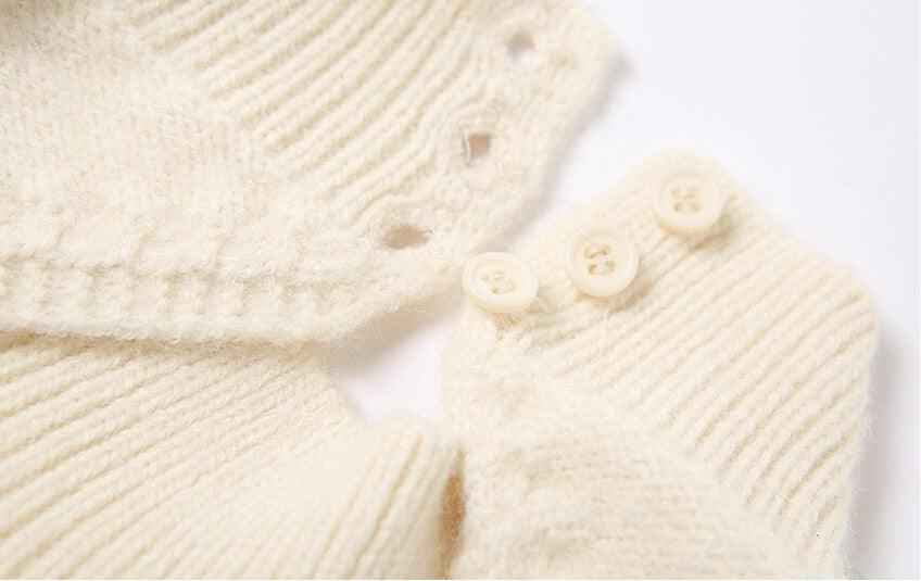 Vestido Curto de Tricô Off White Manga Longa com Costas Nuas – Aririsa