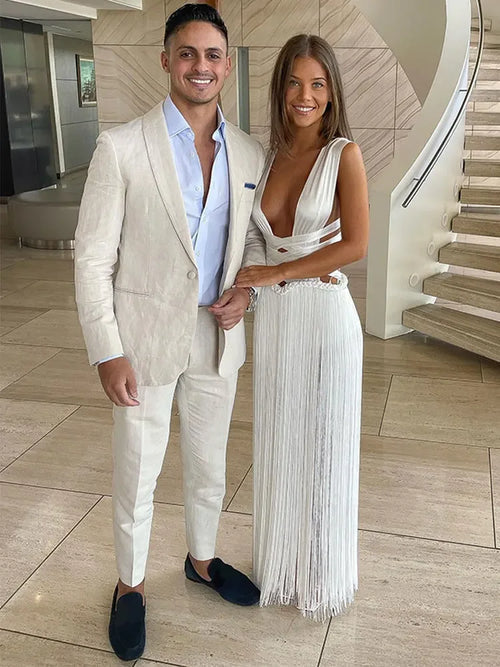 Vestido Longo Frente Única com Fenda e Maxi Franjas – Astrid