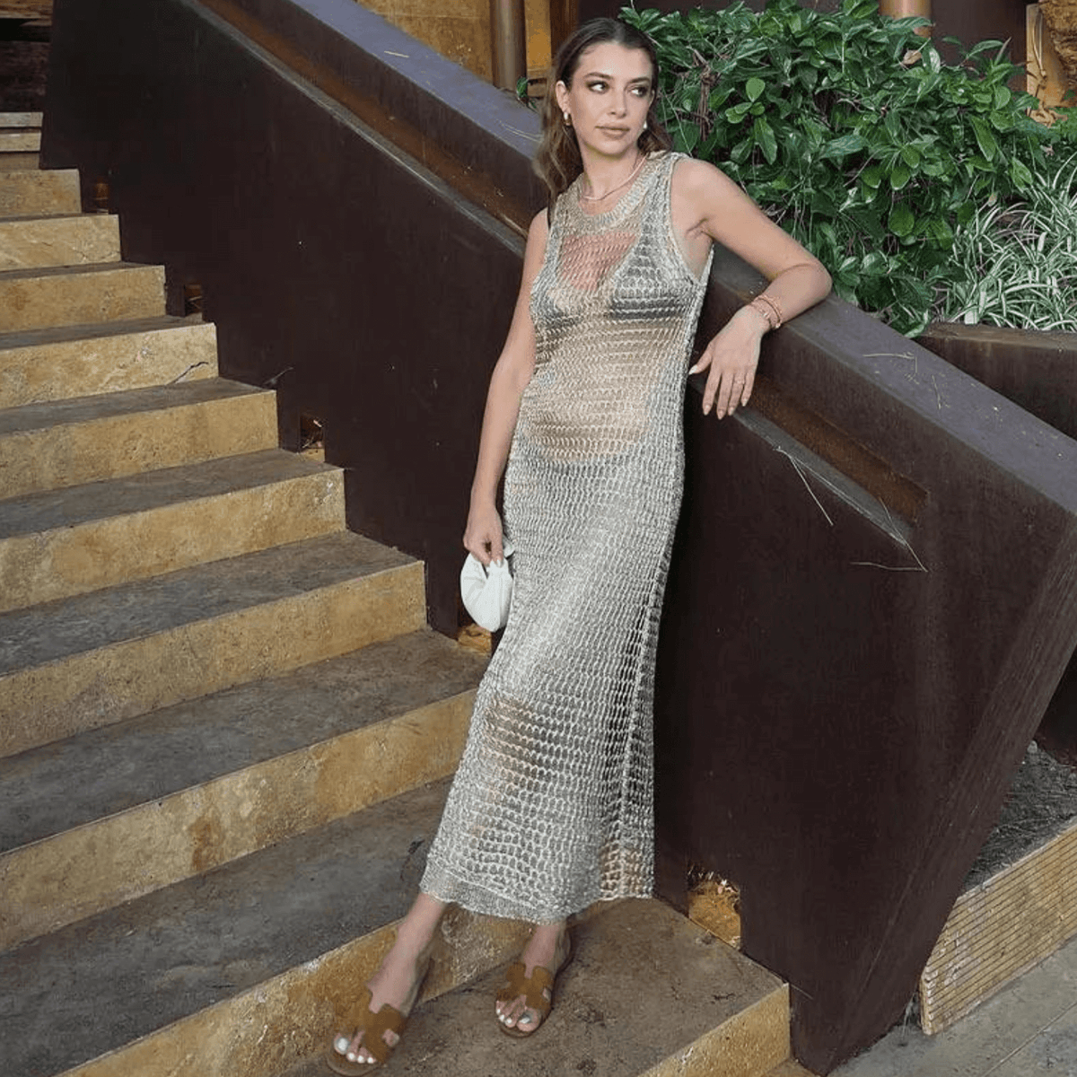 Vestido Longo de Crochê Brilhante Transparente com Efeito Metalizado – Calalina