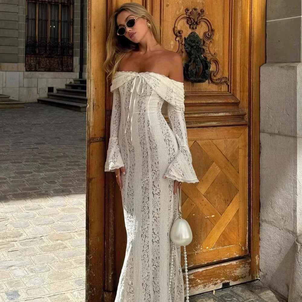 Vestido Longo de Renda Ombro a Ombro com Manga Sino e Silhueta Sereia – Velalia