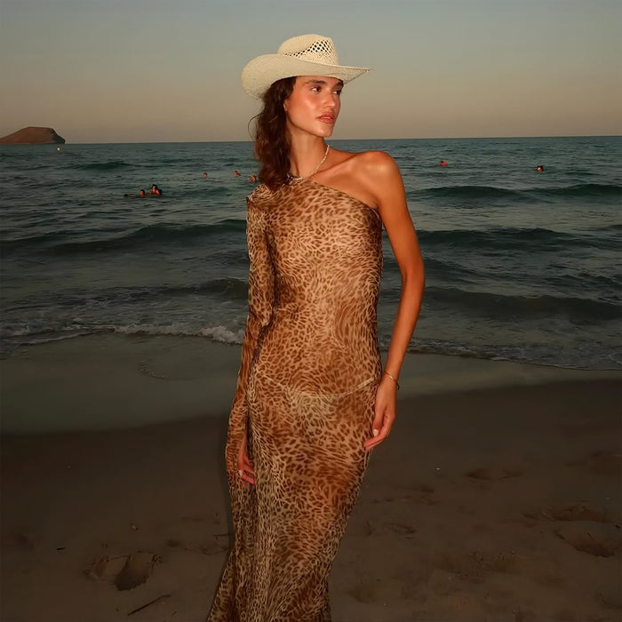 Vestido Longo de Um Ombro Só em Tule com Estampa Animal Print – Alba