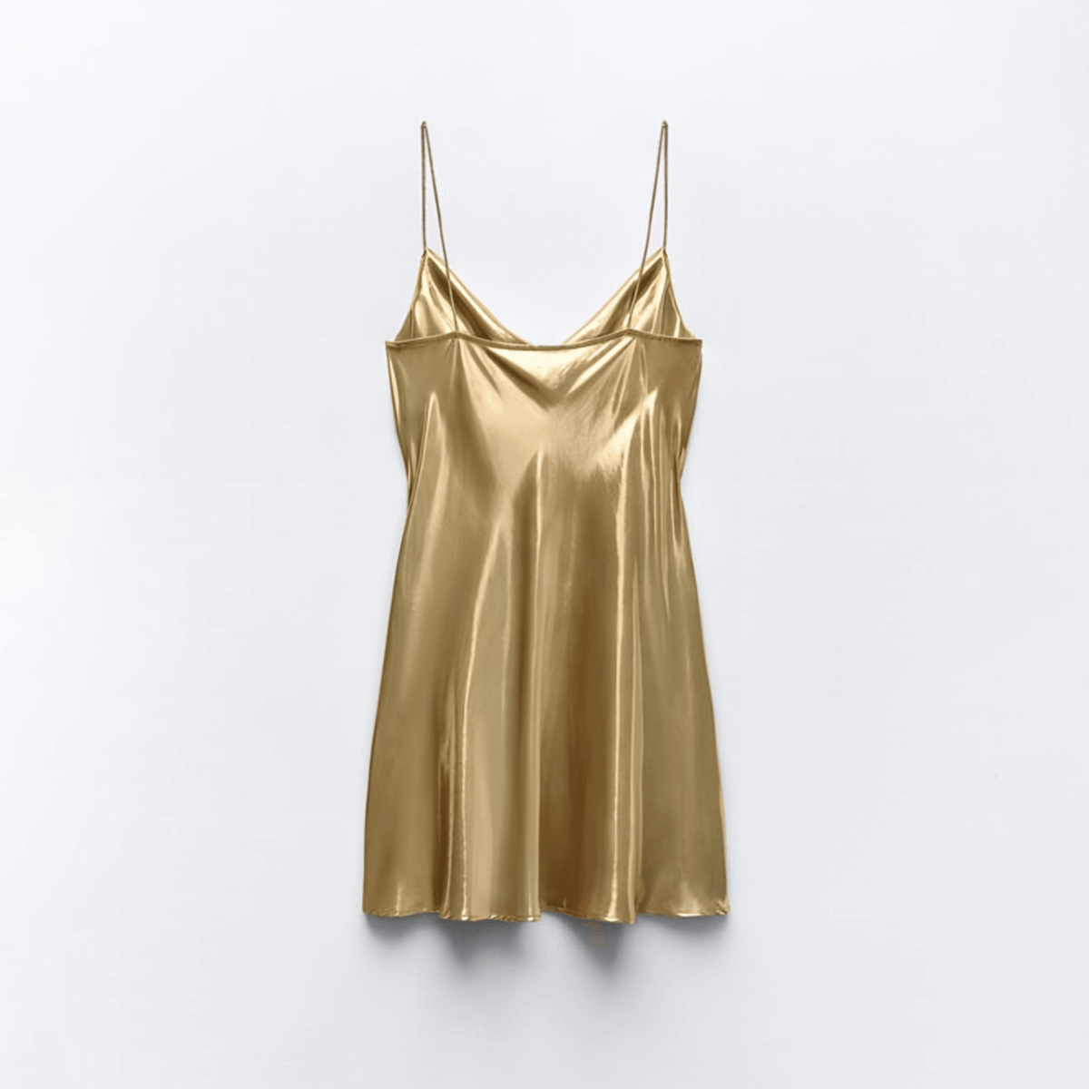 Minivestido Prata Metalizado com Gola Boba – Lis