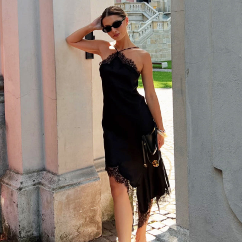 Vestido Midi de Cetim Assimétrico com Renda e Costas Nuas – Eleonora