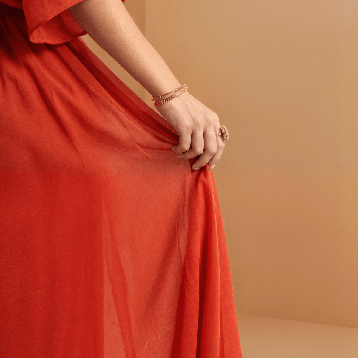 Vestido Midi de Festa Transpassado Fluido com Babados – Angelina