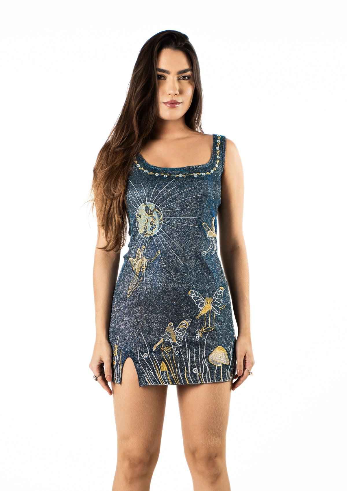 Vestido Feminino Curto Com Bordado e Fenda – Brinora