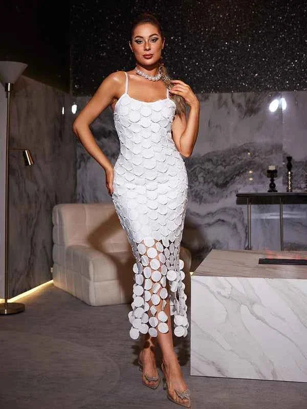 Vestido de Festa Midi de Malha com Aplicação de Paetês Vazados – Olinira