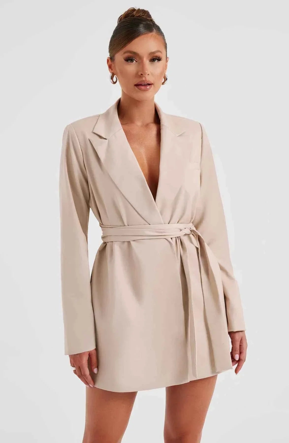 Vestido Blazer Curto de Alfaiataria Transpassado – Zalilia