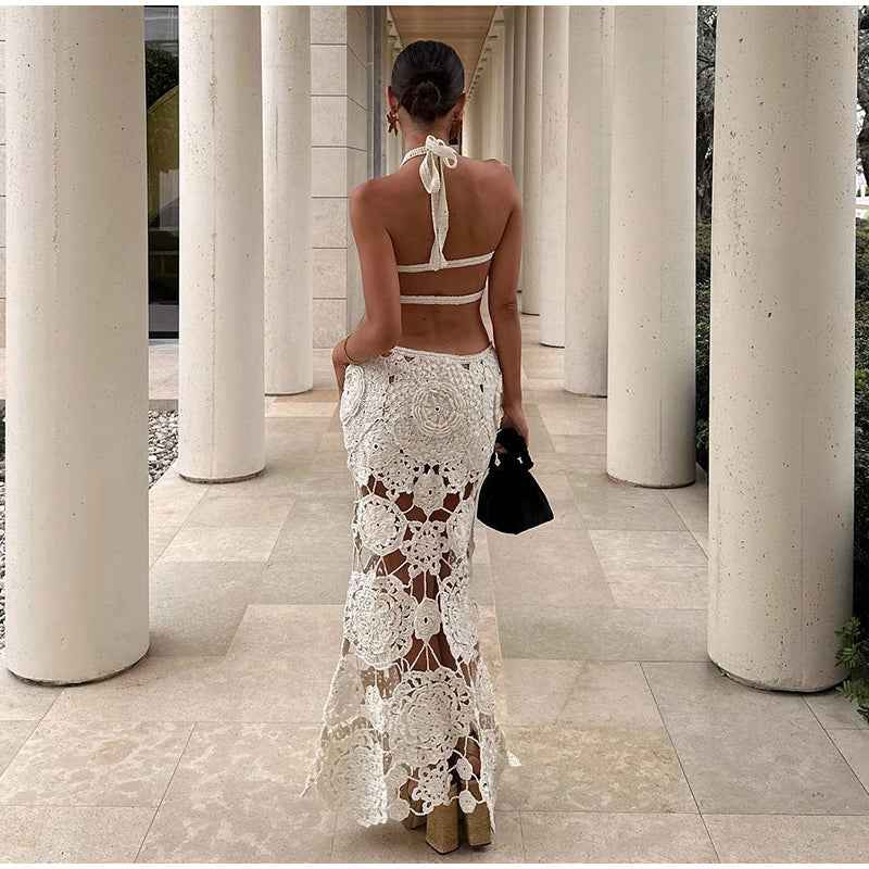 Vestido Longo de Crochê com Recortes – Liranira