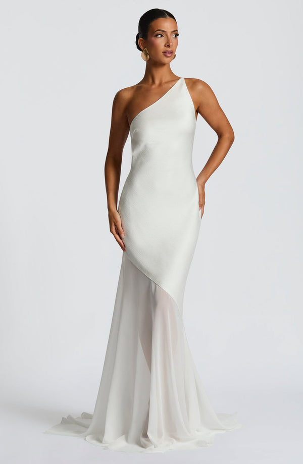 Vestido de Festa Longo Assimétrico de Um Ombro Só com Saia de Chiffon – Talita