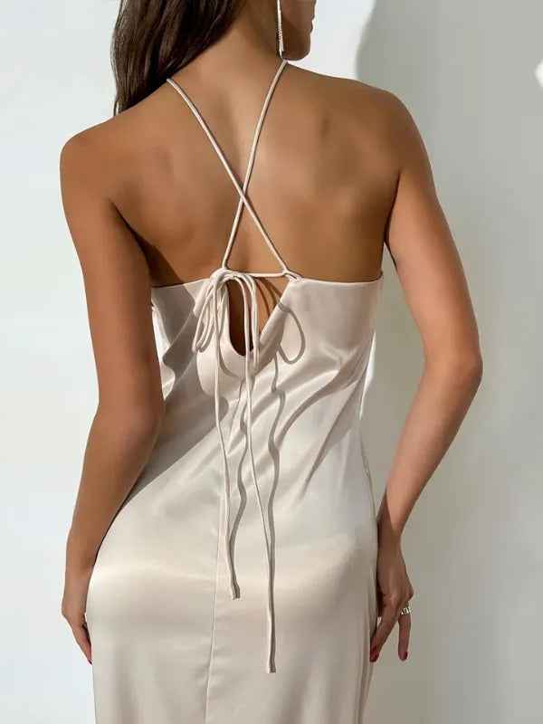 Vestido de Festa Longo de Cetim Frente Única com Aplicação de Flor 3D – Pandora
