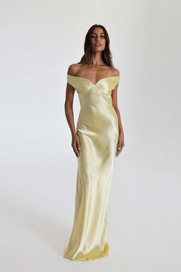 Vestido de Festa Longo de Cetim com Decote Coração Ombro a Ombro – Suelen