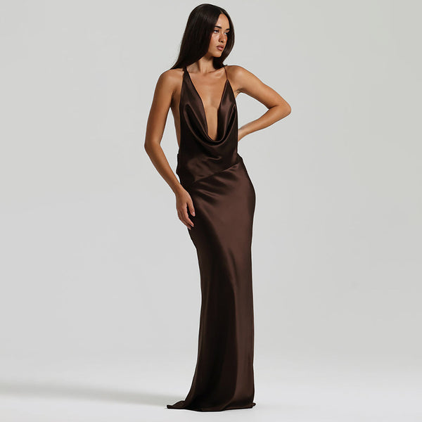 Vestido de Festa Longo de Cetim com Decote Degagê Costas Nuas – Telma