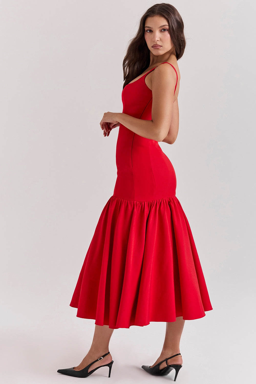 Vestido de Festa Midi Estruturado com Corpete Justo e Saia Balonê Escultural – Mel