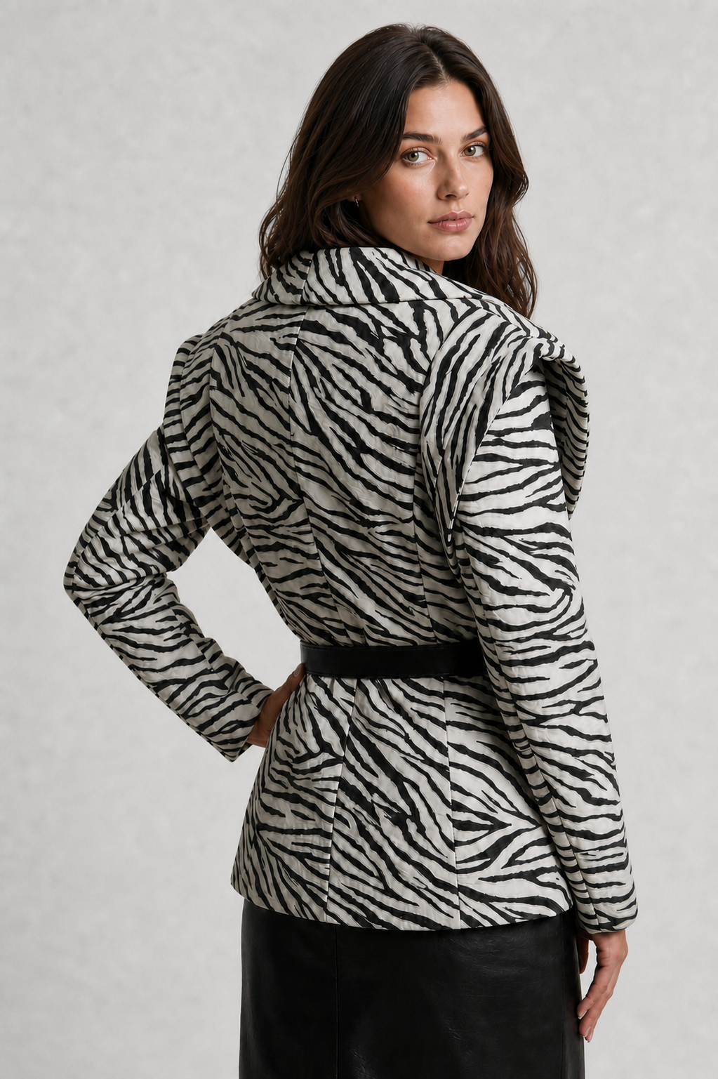 Blazer Feminino Alfaiataria Estruturado Animal Print Zebra – Patrícia