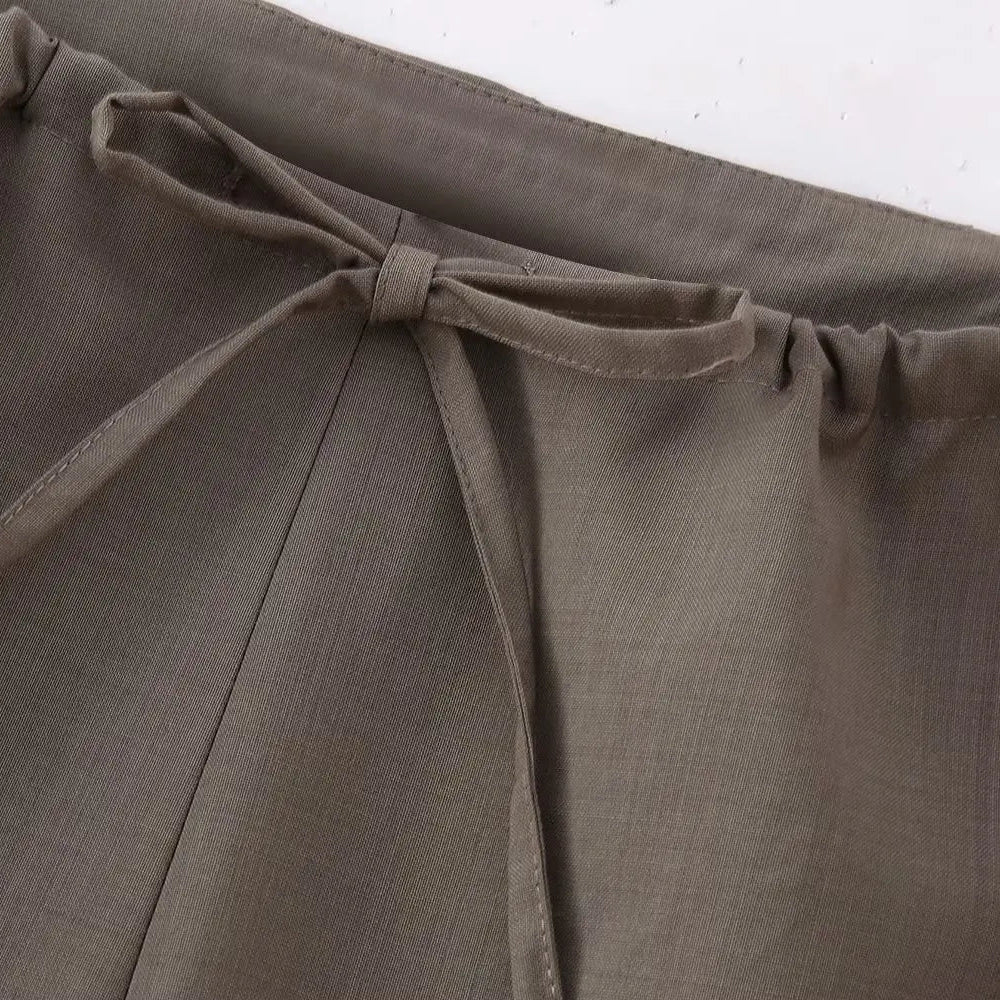 Conjunto Feminino Calça Pantalona e Blusa Frente Única Assimétrica – Mariana