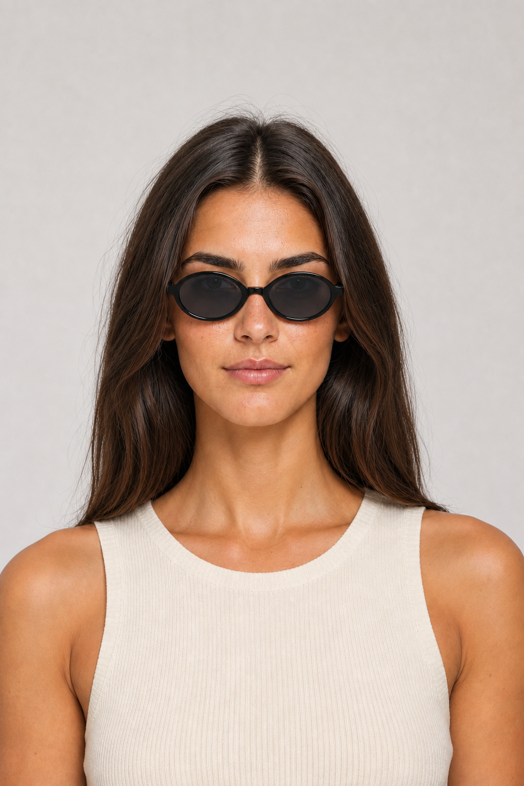 Óculos Feminino Redondo Retrô com Lentes Solares ou Transparentes – Carolina
