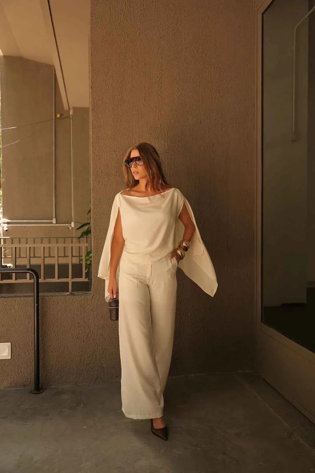 Blusa Feminina Capa Multifuncional com Amarração – Alicia