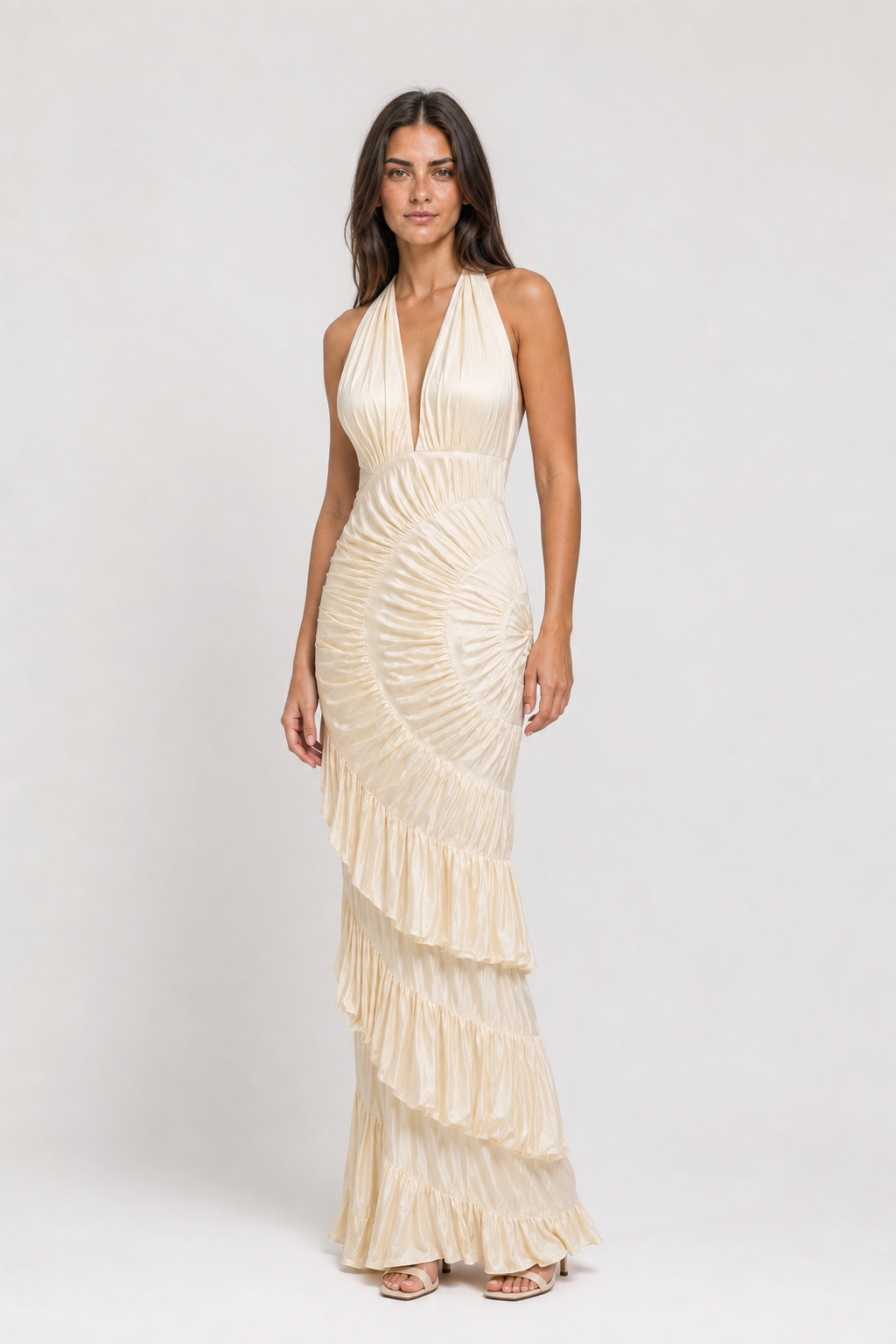 Vestido Longo de Festa Drapeado com Gola Halter e Costas Abertas – Rafaela